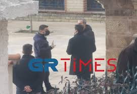 Στους πολυκύτταρους ευκαρυωτικούς οργανισμούς, αν η μεταβολή προσβάλλει κύτταρα γαμετών. Hk31yb08axe Sm