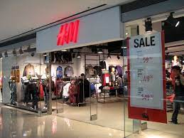 H & m hennes & mauritz gbc ab is responsible for. Retail Chain H M Apologizes For Racist Hoodie Photo The Times Of Israel