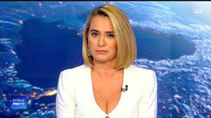 Get in touch with pro tv (@protv_ro) — 1792 answers, 56492 likes. Andreea Esca ApariÈ›ie IncendiarÄƒ La Pro Tv Gafa ColosalÄƒ A Vedetei SavuratÄƒ De Fanii Ei Impact
