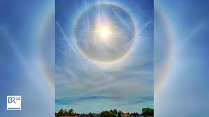 Join the discussion in the forums, view featured community content, get the. Halo Bunter Ring Um Die Sonne Uber Erding Ein Seltener Halo War Zu Sehen Bayern 1 Radio Br De