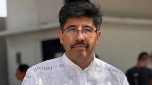 🗳️|| La Presidenta Claudia Sheinbaum destacó el cartón del monero Rapé  tras las tendencias en la elección judicial, donde un indígena, Hugo  Aguilar Ortiz, podría presidir la Suprema Corte. “Es un cambio