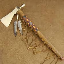 The indian tomahawk could be used for close combat, since it was a one handed weapon. Pin On Native American
