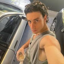 Harrison Campbell (@hs.campbell) · Instagram photos and Reels