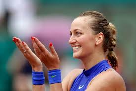 Petra kvitova has withdrawn from the french open after hurting her ankle during press duties, a controversial topic in paris this week. Ruckkehrerin Petra Kvitova Uberfallen Schwer Verletzt Aber Nicht Gebrochen Nzz