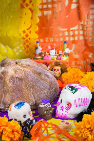 Azucar Naranja Y Flor De Azahar Son Las Claves De Este Pan De Temporada Que Esperamos Cada Ano Con Pan De Muerto Calaveras De Chocolate Fiesta Dia De Muertos