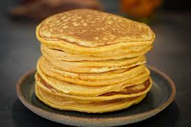 Recette Des Pancakes Moelleux A La Patate Douce Recette Pancakes Moelleux Pancakes Patate Douce Alimentation