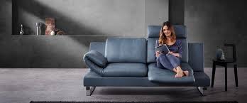 Die nutzfläche deines neuen ecksofas aus leder haben wir mit durchgefärbtem, starken narbenleder überzogen. Sofas Ledersofa Direkt Ab Werk Kaufen Dewall Design