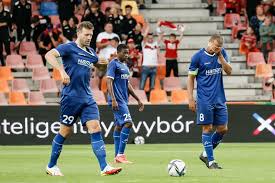 The poles and the belgians will play the first match of the final stage of the qualification of the uefa conference league. Vmrdujdhcc3bfm
