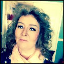 Tracey Stokes-read is fundraising for Cancer Research UK