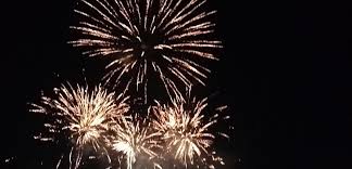 Entre histoire et savoir faire. Agon Coutainville 15 Aout Le Deuxieme Feu D Artifice Au Passous Annule