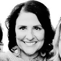 Rachel Cusack's Instagram, Twitter & Facebook