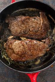 The Perfect Ribeye Steak A Le Creuset Giveaway Cake N Knife Rib Eye Steak Recipes Oven Rib Eye Steak Recipes Pan Ribeye Steak