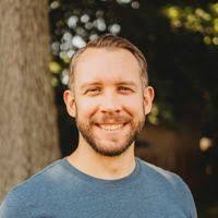 Daniel Huska's Instagram, Twitter & Facebook