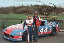 Simply remember these key points about nascar shopping:1) be aware that there are a companies sponsor nascar itself, such as sprint, which purchased the naming rights to the premier series. Diamonds In The Rough Nascar Ebay Findings Official Site Of Nascar
