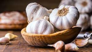 Dengan manfaat bawang putih yang satu ini, anda yang belum lama melahirkan tentu saja tidak lagi perlu merasa khawatir dengan penampilan. Ini Manfaat Mengejutkan Mengonsumsi Bawang Putih Sebelum Tidur Smart News Tapanuli
