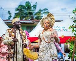 Latest Igbo Traditional Wedding Entrance Songs Playlist Naijaglamwedding In 2020 Wedding Entrance Songs Igbo Traditional Wedding Traditional Wedding Songs