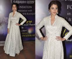 Anushka Sharma In Abu Sandeep Whatdfashion A fresh change in her recent promotional activities for jab tak hai jaan.