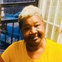 Emma Spicer's Instagram, Twitter & Facebook