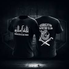 Lagu ini mula dimuat naik di laman sesawang youtube pada july 2018. Tanah Melayu T Shirt Price Promotion Apr 2021 Biggo Malaysia