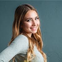 Callie Carver's Instagram, Twitter & Facebook