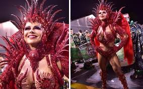 Viviane araújo, elaine azevedo e cacau protásio brigaram (foto: Viviane Araujo A Rainha Das Rainhas Esperam Que Eu Me Supere A Cada Ano Quem Sao Paulo