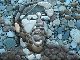 Un Visage En Galets Steinkunst Kieselsteinkunst Natur Kunst