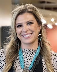 Amanda Lashay's Instagram, Twitter & Facebook