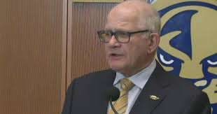 Mark Rosenberg Acknowledges He Resigned As FIU President Because 'I Caused  Discomfort For A Valued Employee'