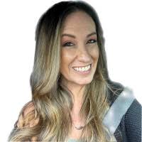 Lindsey Carr Email & Phone Number