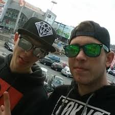 Stream Daniel Eichler music