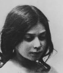 Pauline Paucker: Sarah (1900–1992)