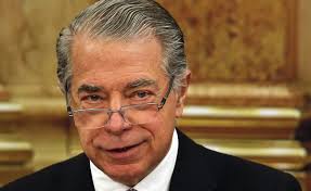 O presidente da prebuild, joão gama leão, disse hoje que só se sentou à mesa com a família espírito santo quando foi para tirar dinheiro, detalhando que se encontrou com ricardo salgado. Reforma De Ricardo Salgado Baixou Apenas Para 39 Mil Euros Zap