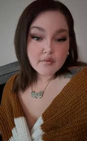 Faith Cagle's Instagram, Twitter & Facebook