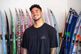 Gabriel medina pinto ferreira is a brazilian professional surfer, also the 2014 and 2018 wsl world champion. Gabriel Medina Bio Wiki Age Height Net Worth Wife Family Surfer