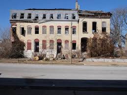 Inside poverty porn neighbourhood with bullet-riddled buildings full of  pigeon poop - Daily Star