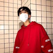 Red aesthetic korean boy outfit. Pin Oleh Mariely Mendez Di Ulzzang Boy Ulzzang Boy Laki Laki Tampan Laki Laki