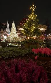 Informatii utile si educative despre danemarca.prezentare si recomandare diferite atractii turistice,obiective importante de vizitat. Obiective Turistice In Copenhaga Danemarca Alexandra Cristian