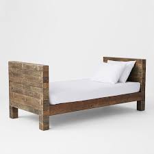 Diy Wooden Daybed With Trundle Google Search Wooden Daybed Wooden Daybed With Trundle Wood Daybed