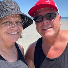 Mayor Wu is leading Boston toward a livable, green-powered future—with  fare-free transit, climate resilience, and green jobs that work for working  people. I'm proud to endorse her re-election. Let's keep going.