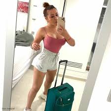 Encuentre la información más destacada sobre yina calderón fotos, videos y últimas noticias. Baile De Yina Calderon En Bikini Genero Criticas A Su Cirujano Candela