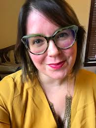 Brandy Wilcox's Instagram, Twitter & Facebook