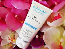 Mittlerer lsf (lsf 15,20,25) ›. Dr Schrammek Daily Hydra Force Feuchtigkeitsfluid Lsf 15