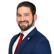 Brooke Nugent's Instagram, Twitter & Facebook