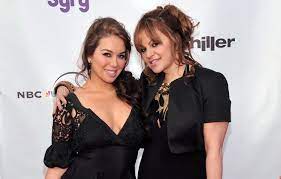 Given this, the diva de la banda, she confessed that it had been a very difficult time for her, but that she was not. Jenni Rivera S Oldest Daughter Janney Chiquis Marin Denies Affair With Stepdad It Was A Misunderstanding New York Daily News