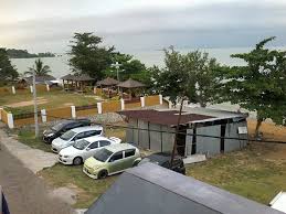 Map of kampung kuala linggi (melaka / malaysia), satellite view: Percutian Singkat Di Km Chalet Kuala Linggi Melaka Catatan Travel Sabrina