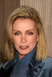 Donna Mills: Chic Blonde Hair Bob