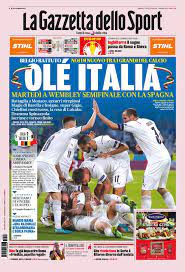 Vi proponiamo ogni giorno le prime pagine dei tre principali giornali sportivi italiani per tiratura e diffusione Le Prime Pagine Dei Quotidiani Sportivi Calcio Atalanta