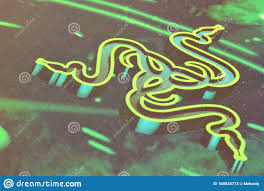 Последние твиты от fondo verde (@fondoverde). Razer Goliathus Speed Gaming Verde Almohadilla De Raton Con El Logo De Tres Serpientes Tribales Sobre Fondo Oscuro Foto De Archivo Editorial Imagen De Afeitador Digital 168034773