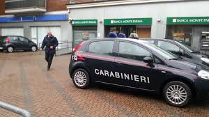 Da rossoparma.com banca monte, per i dipendenti è un purgatorio senza finenon sono bastati i sacrifici finora compiuti dai dipendenti… sicurezza delle filiali? Rapina Alla Banca Monte Parma Di Via Manfredi Bottino 5mila Euro Liberta Piacenza