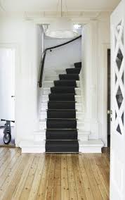 Black And White Stair Runner Black Stair Runner Traploper Trap Ideeen Zwarte Trap